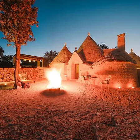 Lux Apulian Inside Trulli With Unique Pool