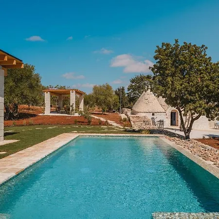 Lux Apulian Inside Trulli With Unique Pool Кастеллана-Гротте