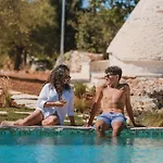 Lux Apulian Inside Trulli With Unique Pool Castellana Grotte
