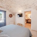 Villa Lux Apulian Inside Trulli With Unique Pool *