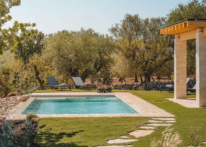 Lux Apulian Inside Trulli With Unique Pool Villa Castellana Grotte